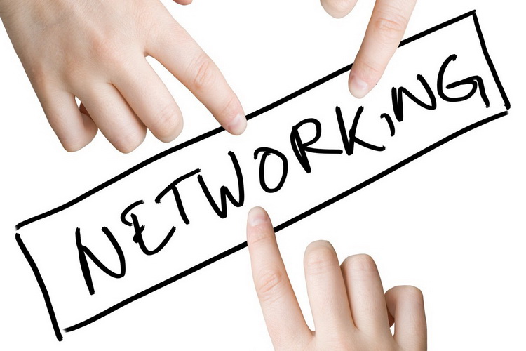 نشانه‌های شبکه‌سازی بیش از حد در کسب و کار